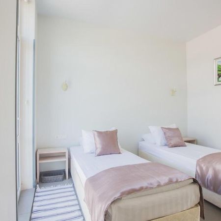 Heliopark Gora Bagrata Hotel Sukhumi Esterno foto
